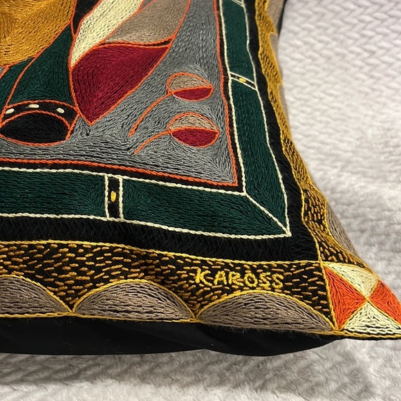 Kaross African Hand Embroidered Colorful Cloth Pillow Cover "Sara" 17x17 - Picture 4 of 5